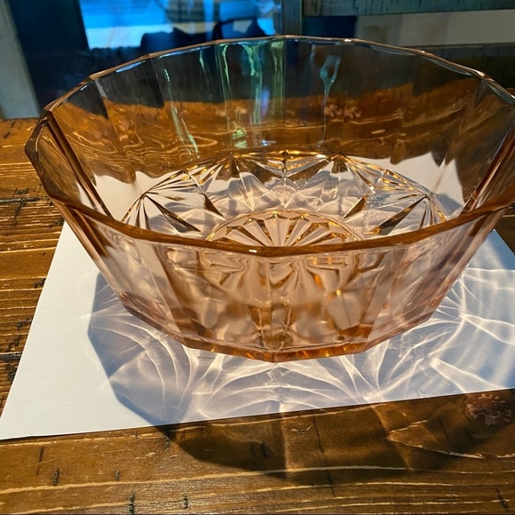 KIG Other - Vintage KIG Indonesia Pink Depression Glass Bowl